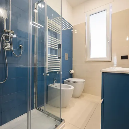 Apartamento Via Niccolo Tommaseo 4 - 3 *