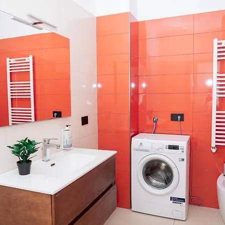 Via Niccolo Tommaseo 4 - 3 Apartment *