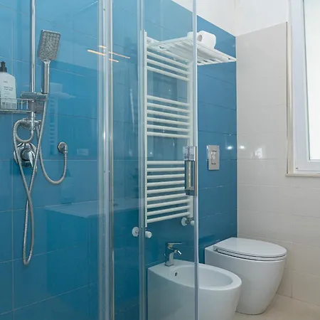 Via Niccolo Tommaseo 4 - 3 Appartement
